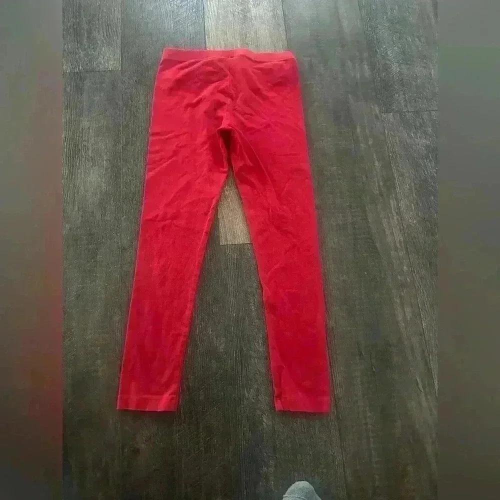 Red carters leggings.